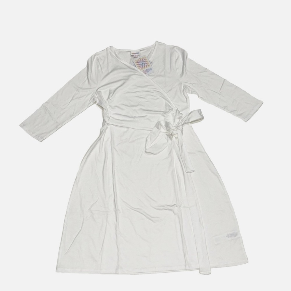 XS White Michelle Wrap dress NWT so cute and versatile Lularoe